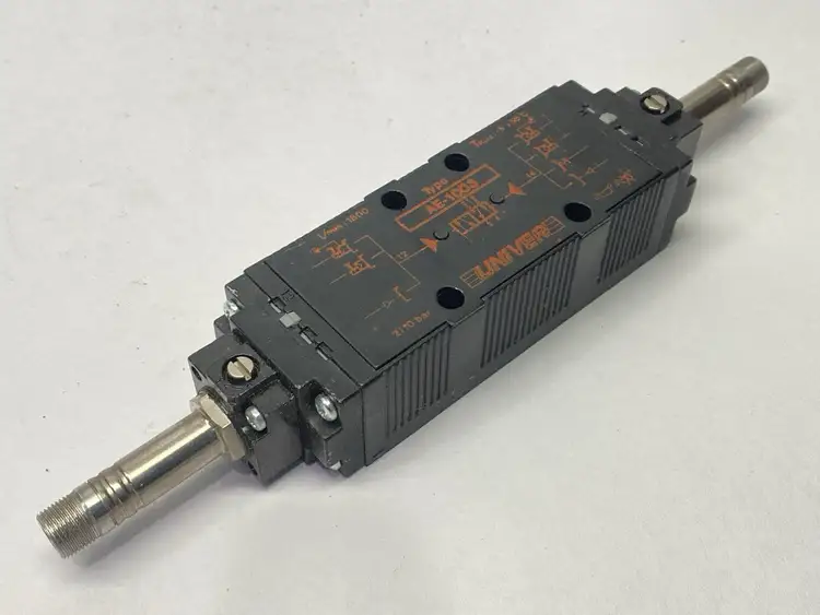 Used UNIVER _UNKNOWN_ Solenoid Valves | Maverick Industrial Sales #1105564