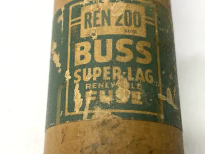 USED BUSSMANN BUSS SUPER-LAG RENEWABLE FUSE 250V 200A