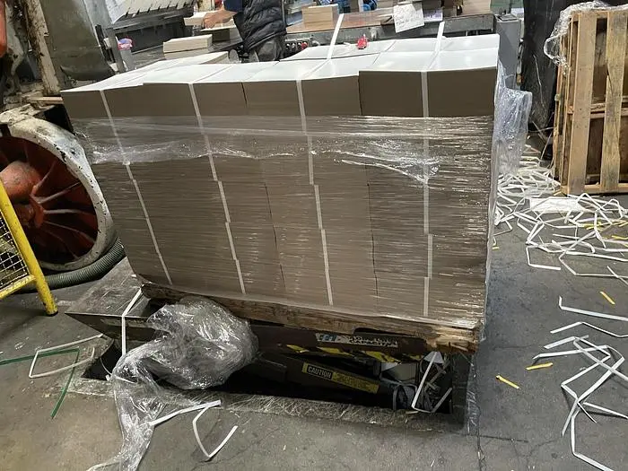 Used SOUTHWORTH LIFT TABLE Miscellaneous Printing & Paper Equipment Pennsylvania US | Global Equipment International, LLC #191542