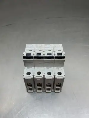 USED Siemens 5SJ4111-7HG40 Circuit Breaker, 5A, 1P, 277VAC, 60VDC, Lot of 4