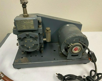 Used Welch Does Not Apply Vacuum Pumps California US | Amiron Machinery #1269344