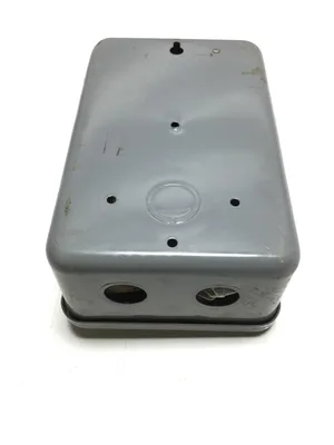 USED INTERMATIC 📏 MODEL: T104-20 – A TRUSTED INTERMATIC TIMER SWITCH KNOWN FOR RELIABILITY AND EASE OF USE.