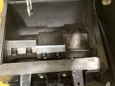 USED MILACRON MG-814