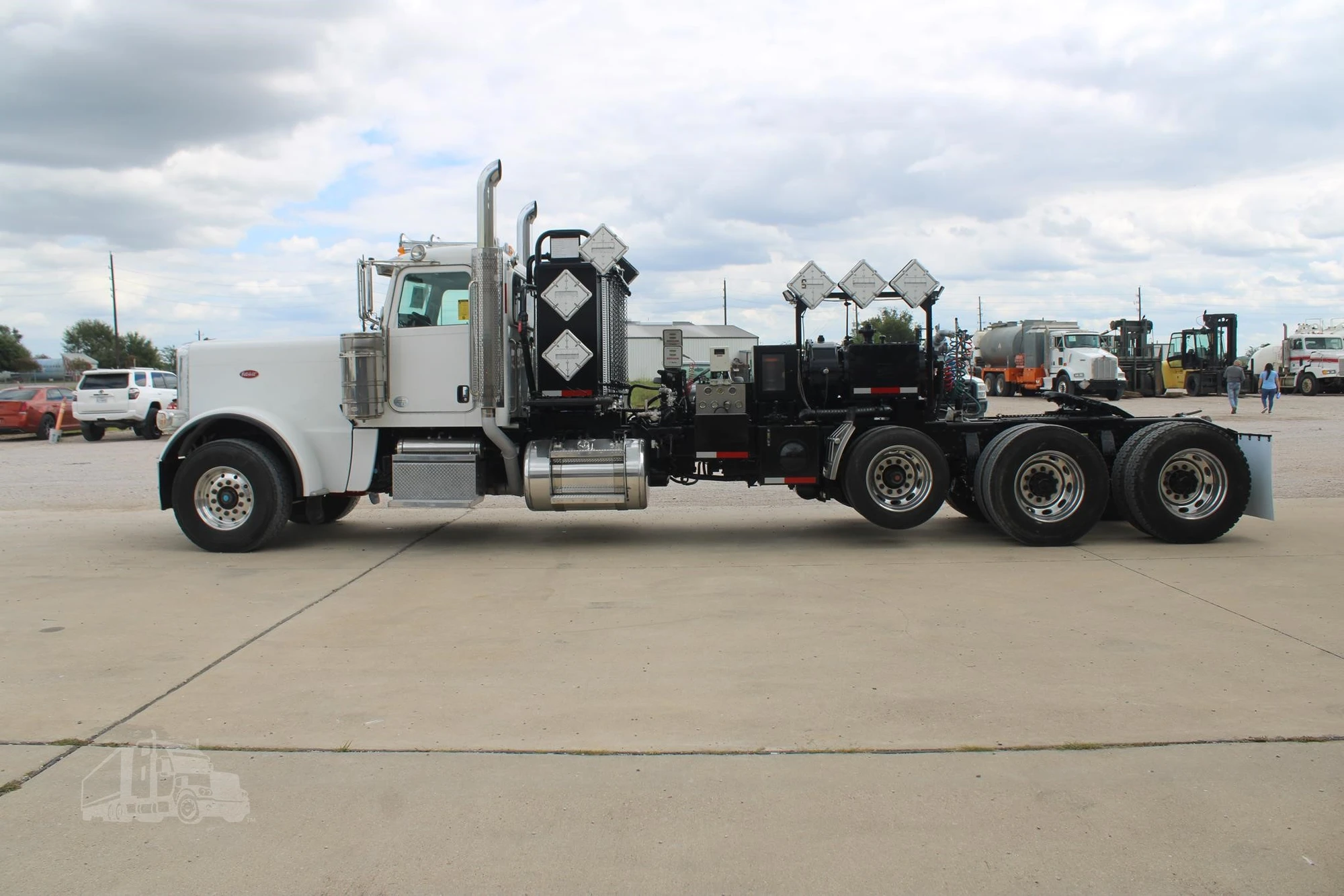 Used 2012 PETERBILT 389 Vacuum Truck Texas US | Roll Off Truck World #1491931
