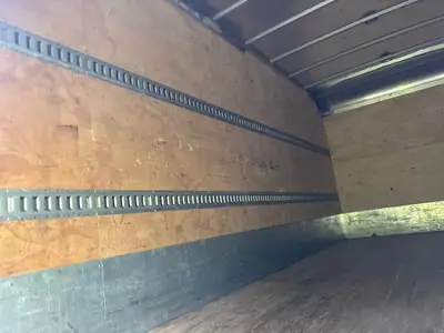 Used 2024 ISUZU NPR HD Box trucks Florida US | Truck and Van Outlet #1509131