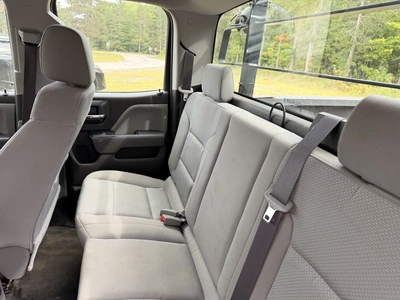 Used 2017 GMC 2500HD WITH A 6.0L V8 OHV 16V FFV ENGINE. Pickup Trucks Michigan US | Miedema Asset Management Group #1437091