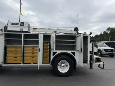 Used 2017 PETERBILT 337 Service & Utility Trucks Washington US | Puget Sound Truck Sales #1546509