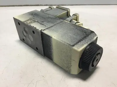 USED VICKERS DG4V-3S-2A-M-FW-D7-H5-60