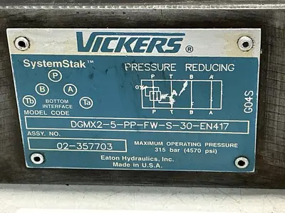 USED VICKERS DGMX2-5-PP-FW-S-30-EN417
