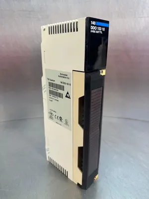 Schneider Automation 140 DDO 153 10 5VDC Out TTL (3B-29)