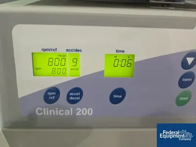 Used VWR VWR Centrifuge, model Clinical 200 Centrifuge - Floor Ohio US | Federal Equipment Company #1338455