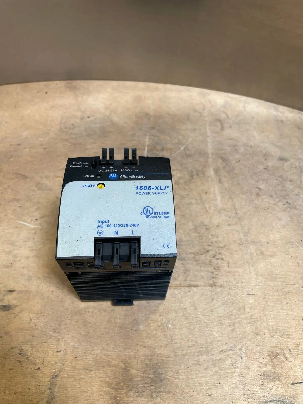 USED Allen-Bradley Allen-Bradley 1606-XLP100E