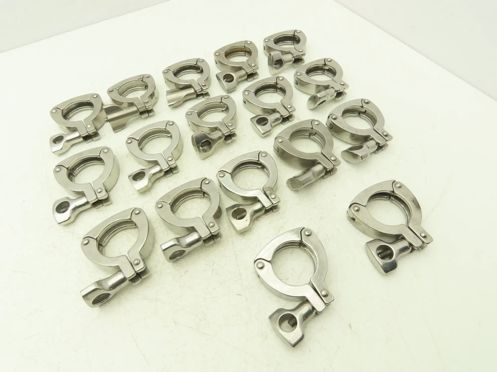13MHHS-1-304 3 Segment Sanitary Clamp 1" to 1.5" Pipe W 2.1" Flange Lot of 17