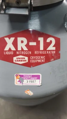 Cryogenic / NITROGEN Refrigerator tank # 7100