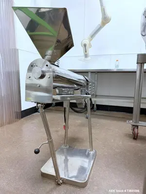 USED VANGUARD PHARMACEUTICAL PC-II