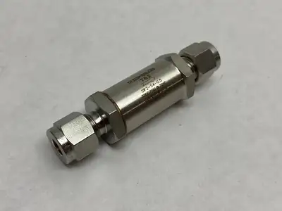 USED SUPERLOK INLINE FILTER 3000PSI 1/2" TUBE