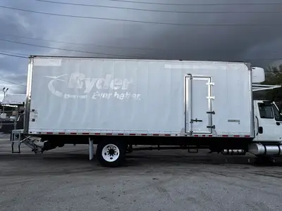 Used 2019 INTERNATIONAL 4300 Reefer Trucks Florida US | Truck and Van Outlet #1509137