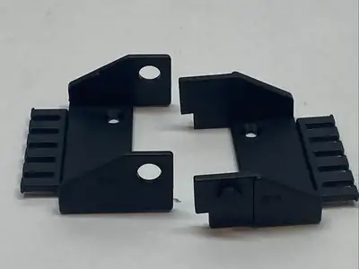USED IGUS MOUNTING BRACKET SET