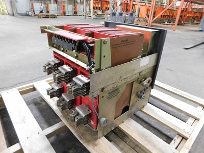 Used Westinghouse DS-206S Circuit Breakers Ohio US | Equipment Recovery Corp. #1329736
