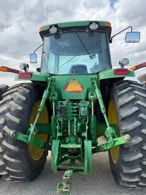 USED 2002 JOHN DEERE 8320
