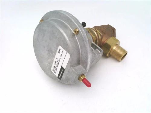 Honeywell VP512A1700 Pneumatic Valve [New]