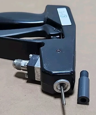 NEW Hot Melt Technologies DG-401-RS