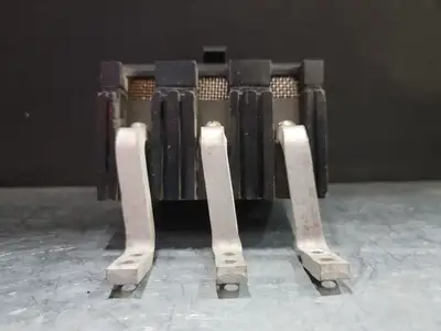 USED SQUARE D 999316