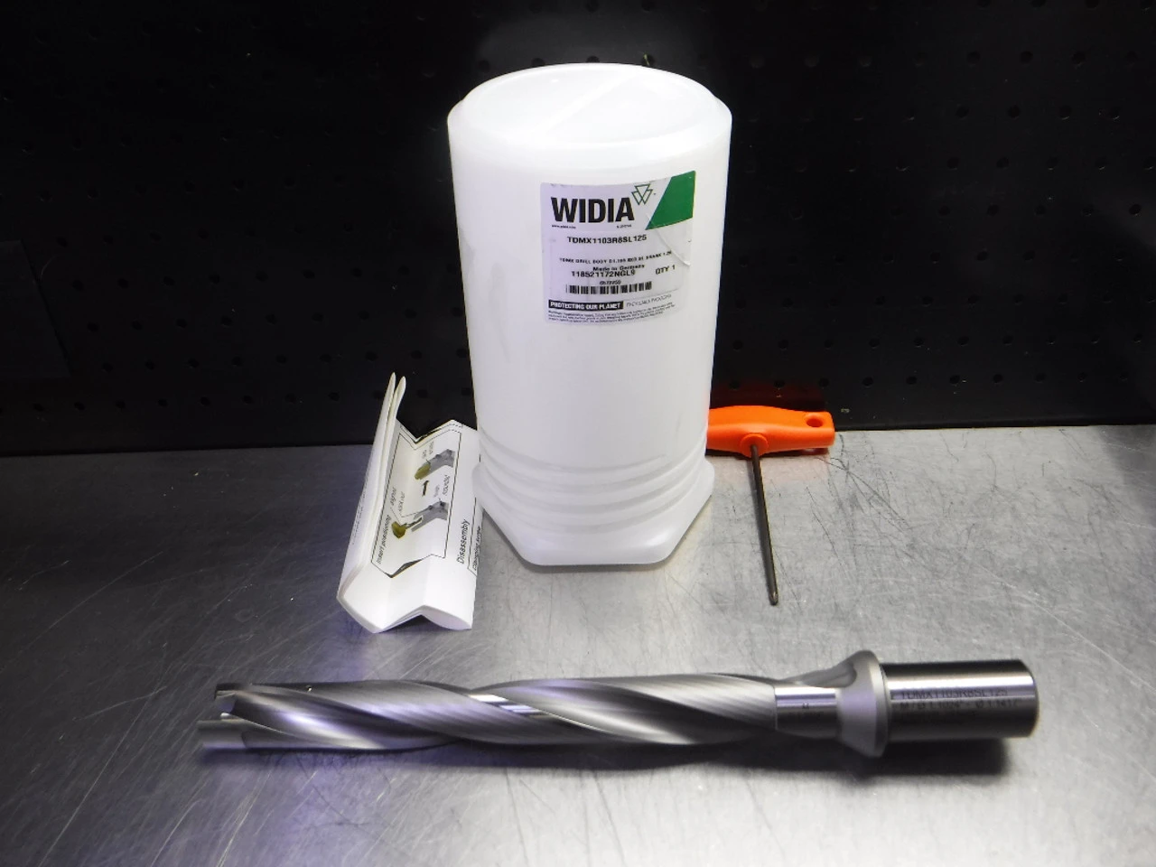 Widia 1.1024" 2 Flute Coolant Thru Indexable Drill TDMX1103R8SL125 (LOC3016B)