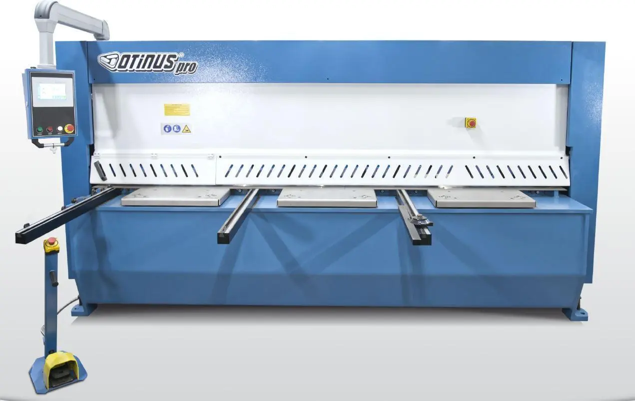 NEW 1/3" X 122" OTINUS PRO MODEL SMO-3108-C8 HYDRAULIC SHEAR