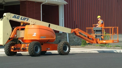 USED 2024 JLG 600 AJ