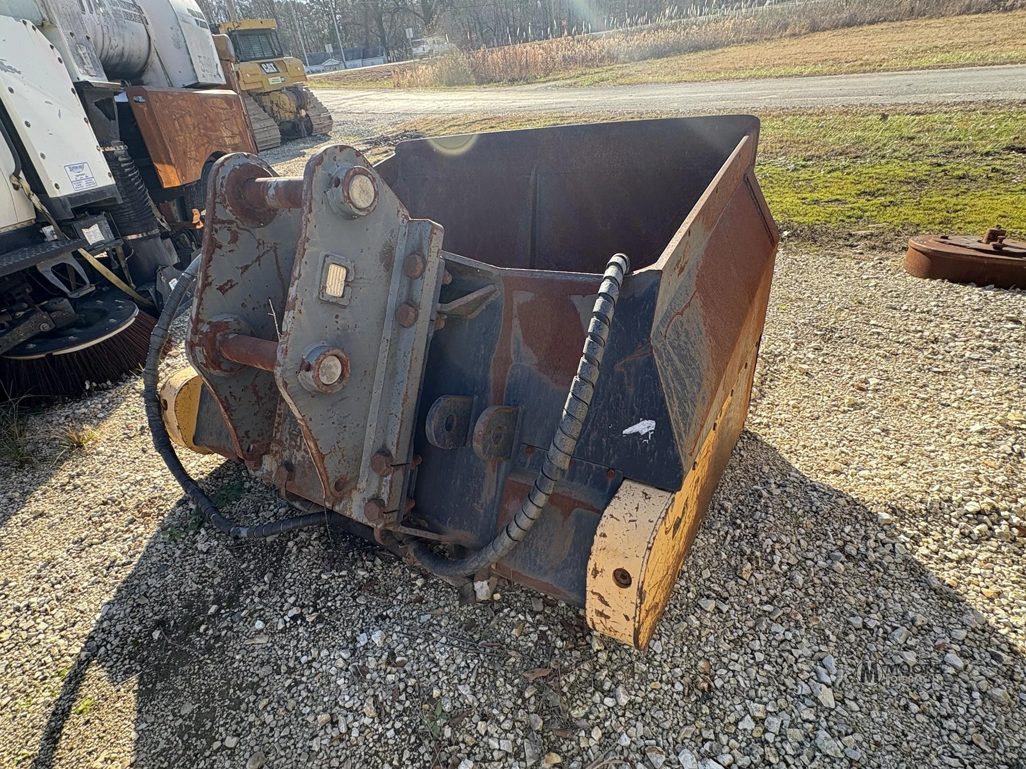Used 2012 NYE PC270 Multipurpose Buckets Tennessee US | Moore Equipment #1517368