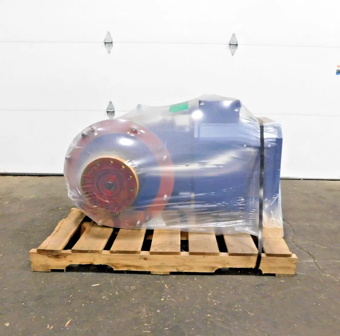New | in-Stock Flender NFJ/46375922-110-003/2020 Speed Reducers | Equipment Recovery Corp. #1330965