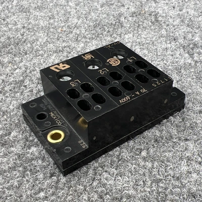 Used Eaton Bussmann 1725-3 Terminal Blocks California US | Davliegogo LLC #1707612