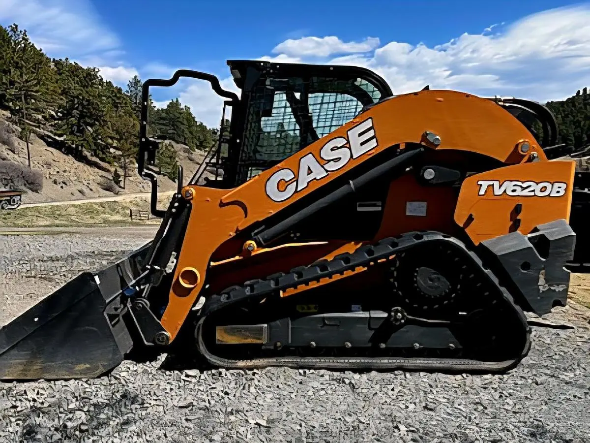 USED 2024 CASE TV620B