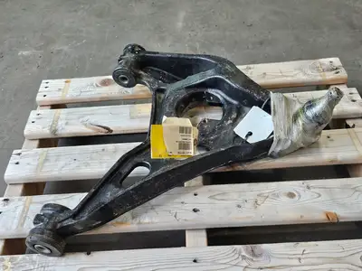 Used GM 20869233 Automotive Equipment British Columbia CA | Lenmark #1441150
