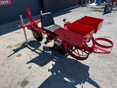 Mechanical Transplanter CT-5 Christmas Tree Planter | County Equipment Company LLC (12)