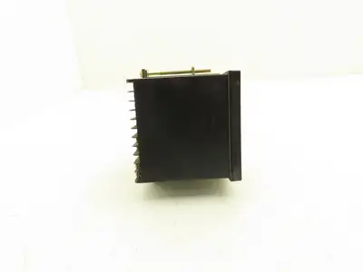 Barber Coleman MAQ 8-01900-001-0 Limitrol Temperature Controller 1/4 DIN