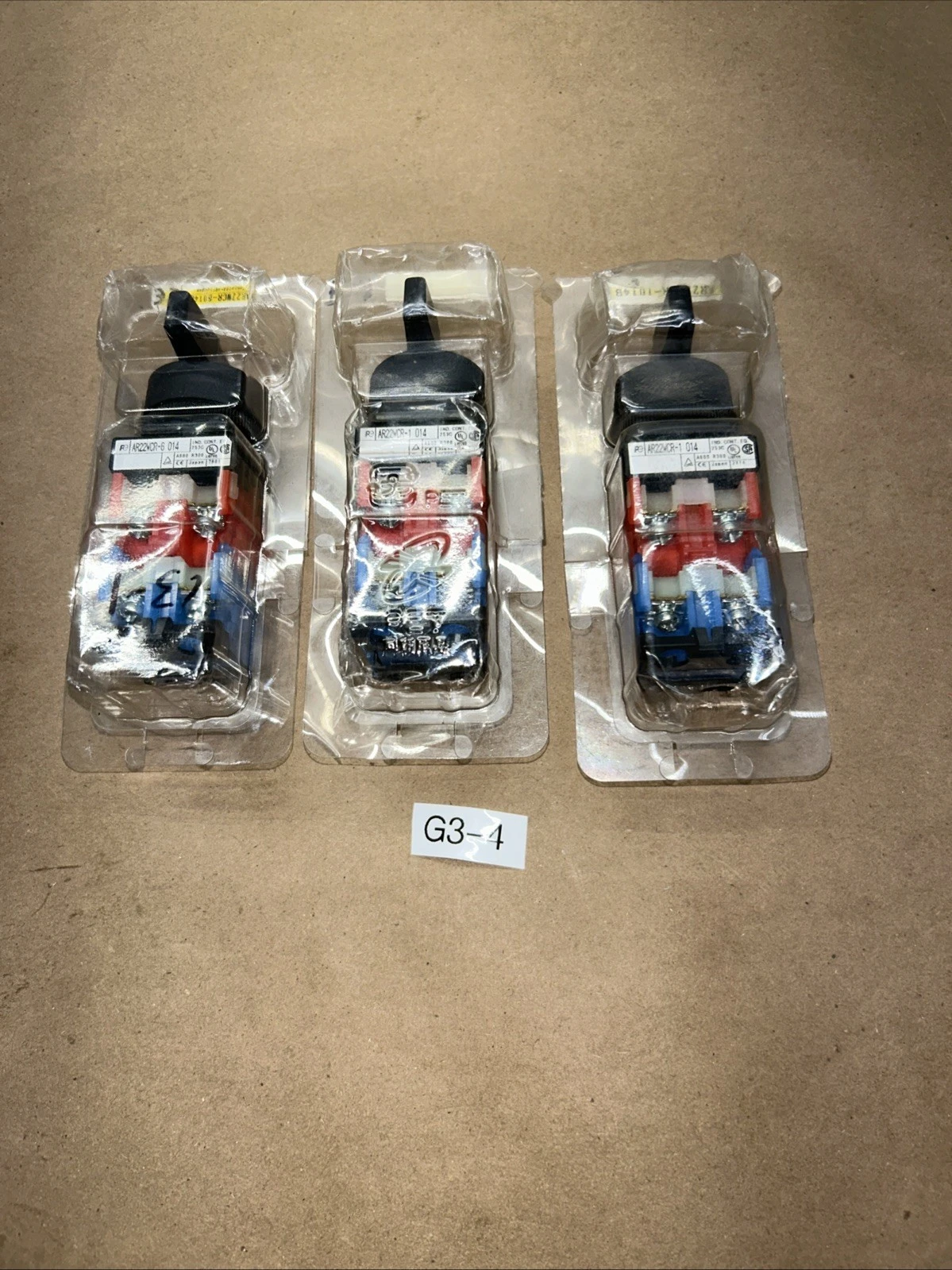 NEW FUJI ELECTRIC AR22WCR-1014B