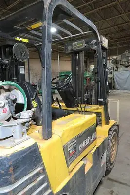USED 1992 CAT V50E