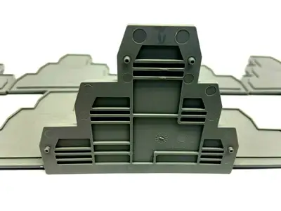 D-UT 2,5-3L | Phoenix Contact  End Cover 3214314 LOT OF 10 - Used