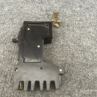 Used Square D FY-14020-A Circuit Breakers California US | Davliegogo LLC #1705645