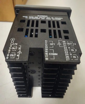 NEW INDUSTRIAL MRO DC3200-EE-200R-200-00000-E0-0