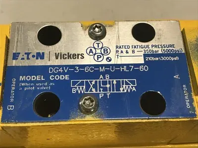 USED VICKERS DG4V-3-6C-M-U-HL7-60