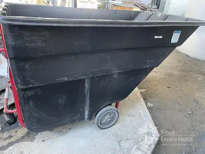 RubberMaid Black Plastic Garbage Disposal Bin