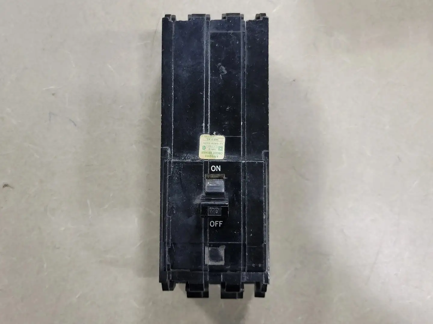 USED SQUARE D Q1370