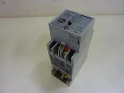 USED ALLEN BRADLEY 700-RTC00010U1 SER A