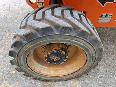 USED 2022 JLG 860SJ