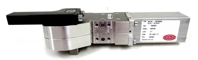 NEW DESTACO 82L4G-251B8000 PNEUMATIC CLAMP 82L4G251B8000
