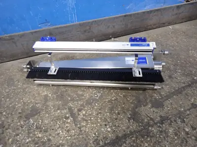 Simco Ion 24" Neutro-vac Web Cleaning System