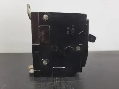 USED SQUARE D QO115